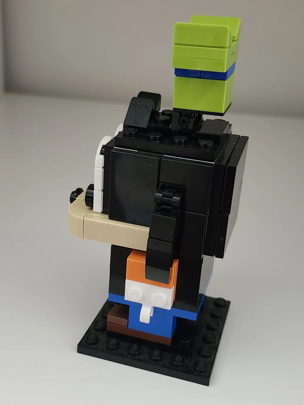 Rare Retired (2021) LEGO BrickHeadz Goofy -  Complete - Fast Shipping